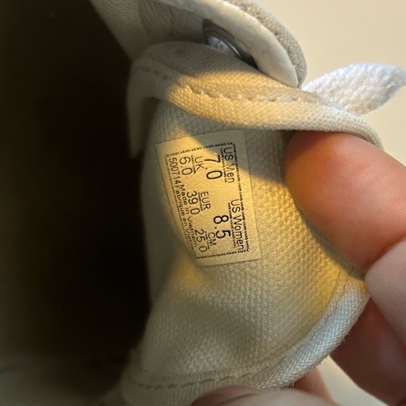 Vans Cream Sneakers with Canvas Upper and Rubber Sole - Picture 6 of 6